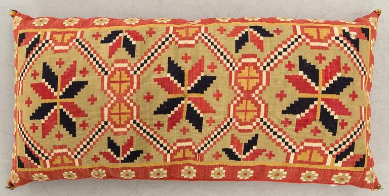 ÅKDYNA (agedyna) rölakan Skytts härad 1800-talets mitt ca 100 x 47 cm.