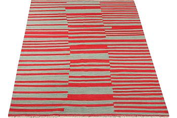 A rug, Kilim, modern design, ca 247 x 166 cm.