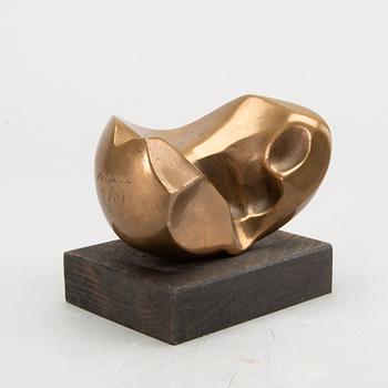 THOMAS NORDBÄCK, a signed and numbered bronze sculpture.