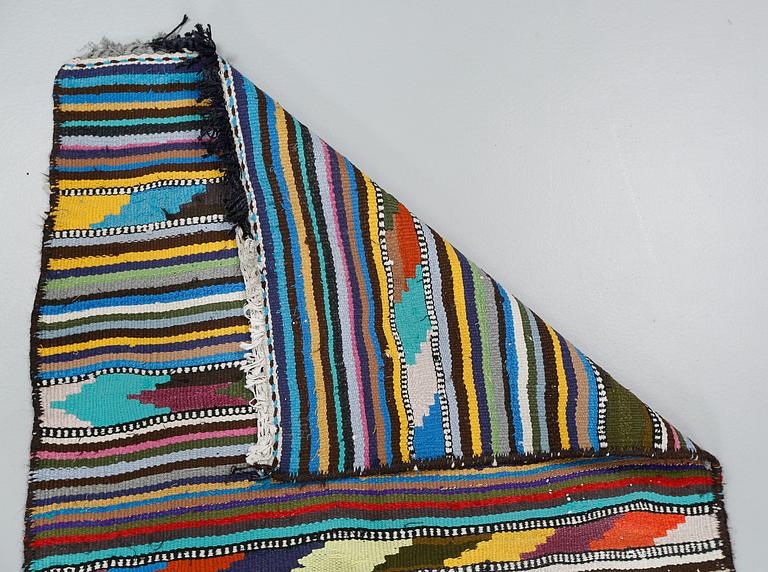 GALLERIMATTA, orientalisk, modern tillverkning, 312 x 98 cm.