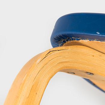 Alvar Aalto, two model 69 chairs, O.Y. Huonekalu- ja Rakennustyötehdas A.B, 1957.