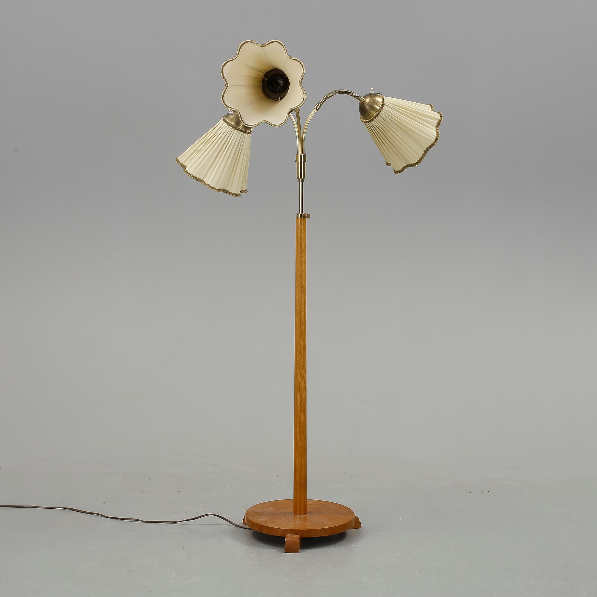 GOLVLAMPA, 1940-50-tal.