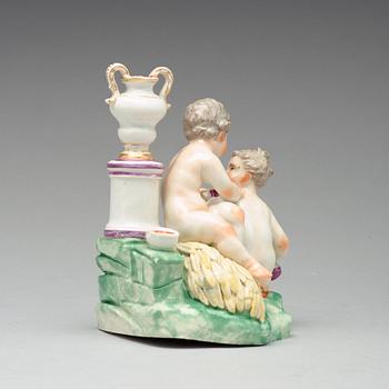 FIGURIN, porslin. Omärkt, troligen Ludwigsburg, Tyskland, 1780/90-tal.