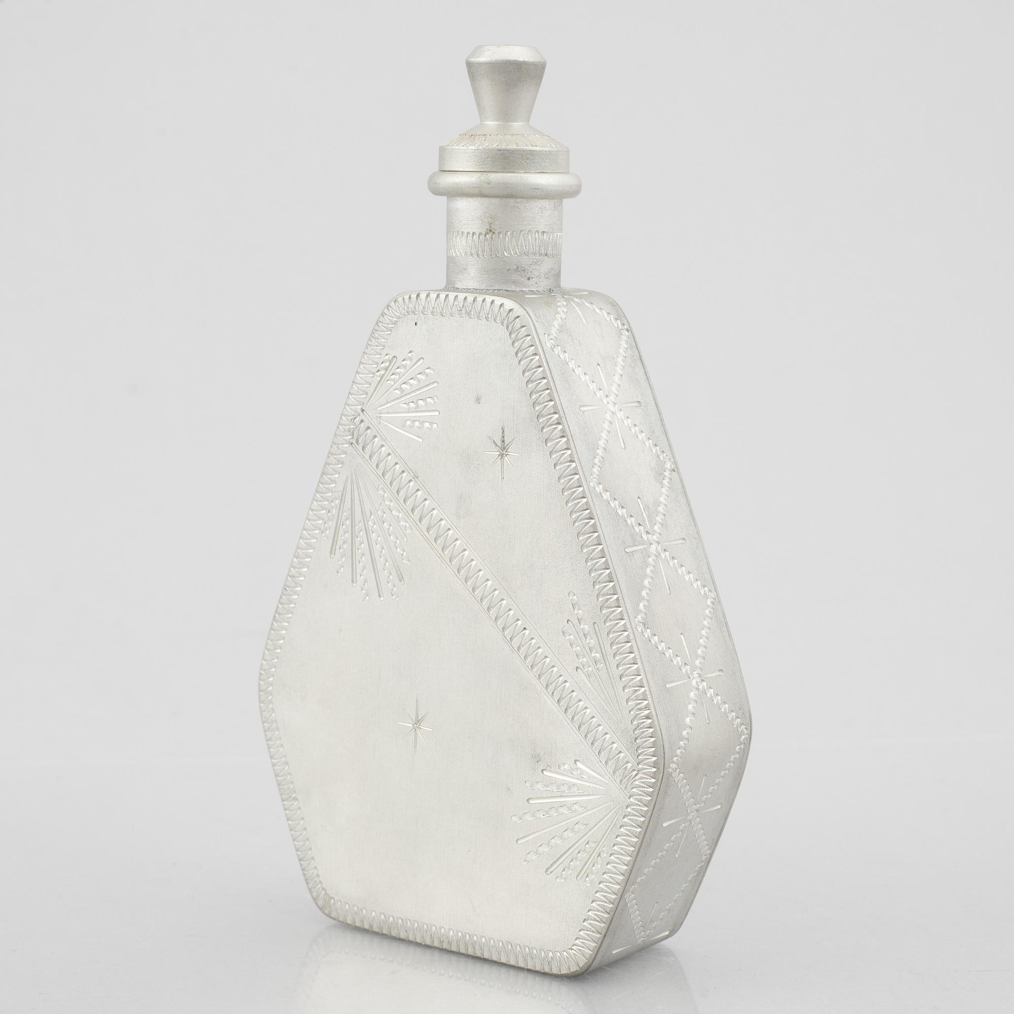 Sámi handicraft, three pieces.