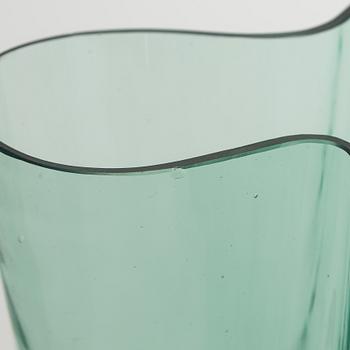 Alvar Aalto, A '9750' vase Karhula Glassworks in production 1937-1949.