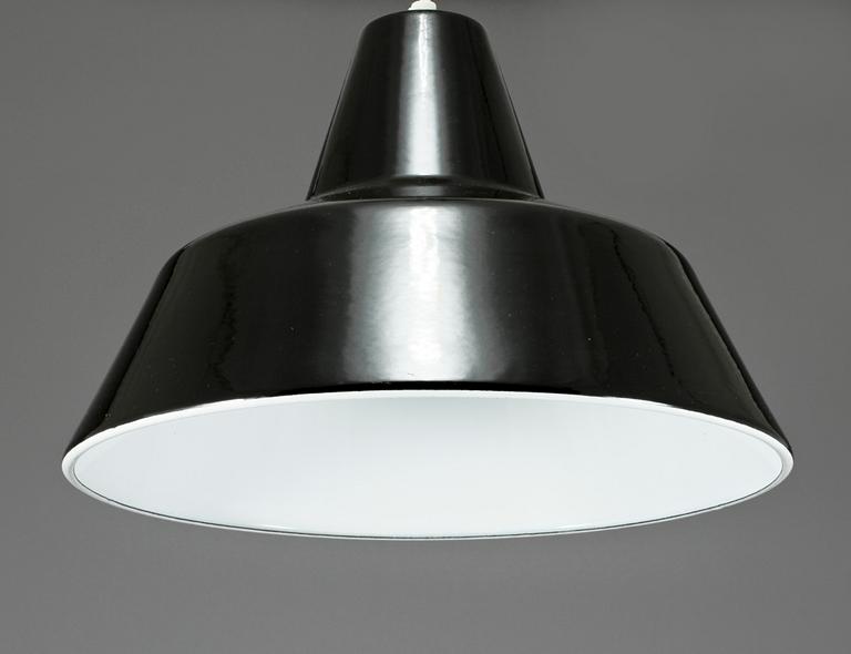 TAKLAMPA, Vaerkstedlampa, Arne Jacobsen, Louis Poulsen, 1900-talets andra hälft. Höjd ca 26 cm.