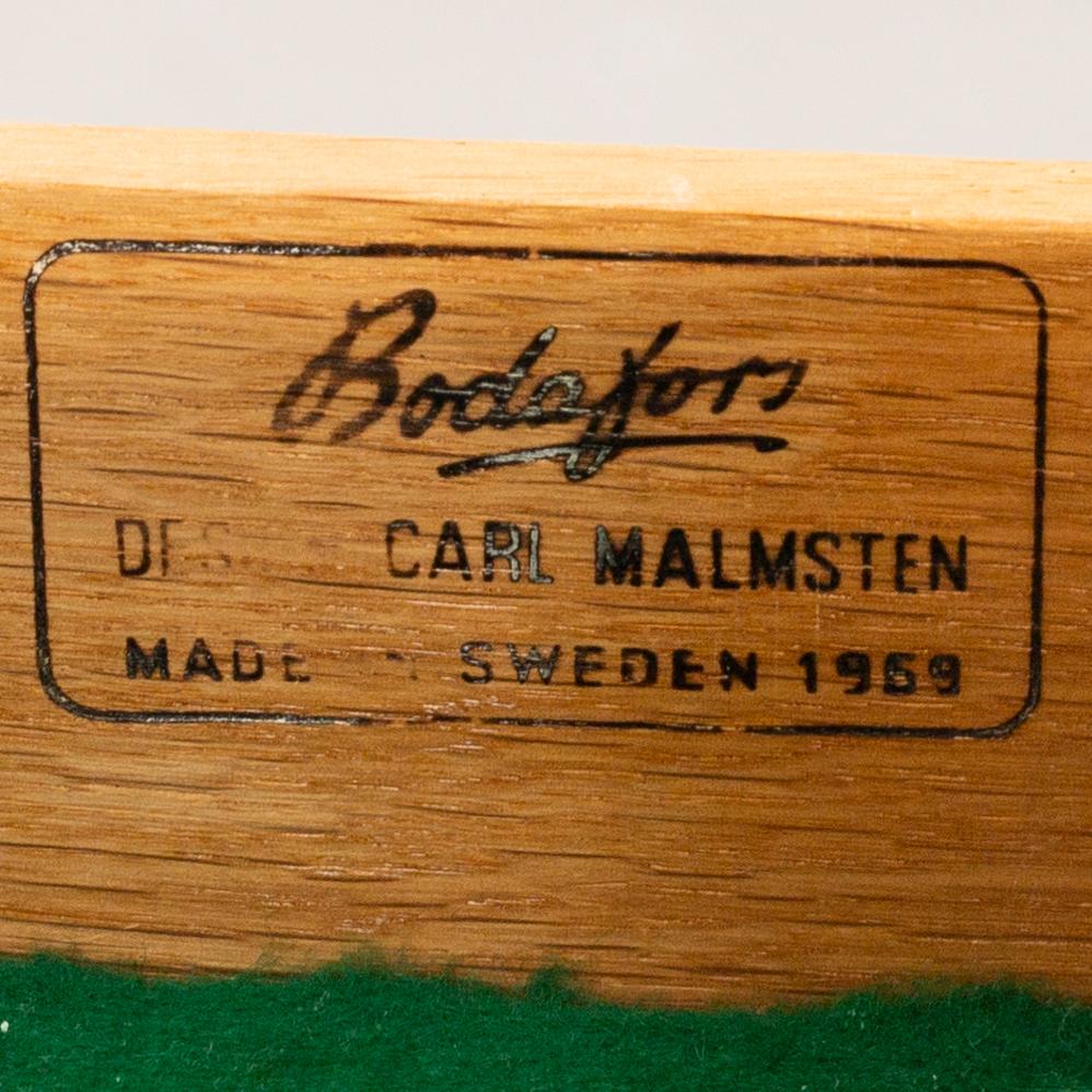 CARL MALMSTEN, skåp "Herrgården" Bodafors möbler 1900-talets mitt.
