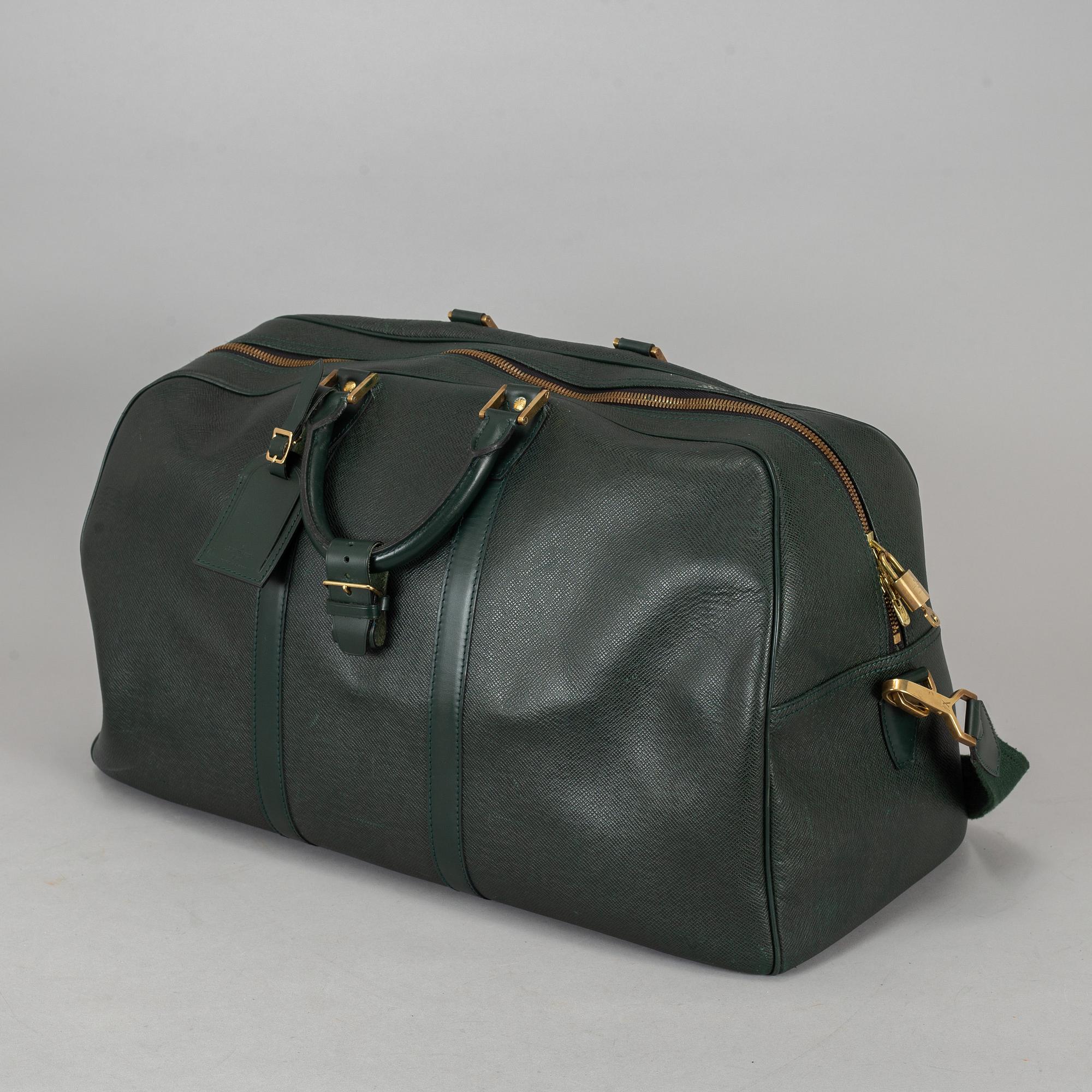 LOUIS VUITTON, väska, "Taïga Kendall GM".