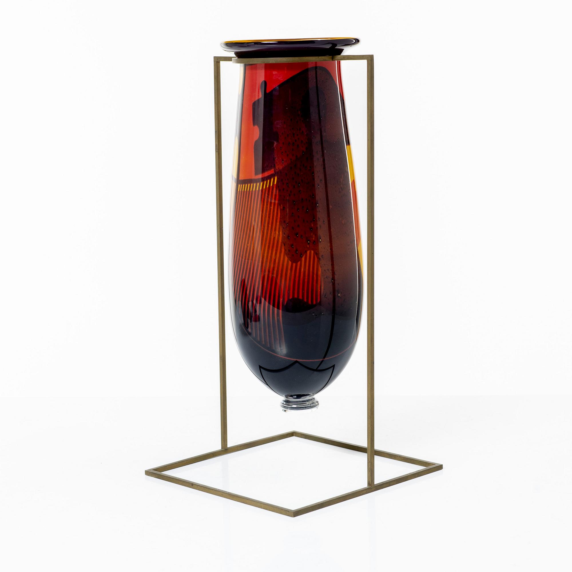 Klas-Göran Tinbäck, vase, own studio, 1990.