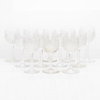 A 110-piece set of glassware from Riihimäen Lasi, Leo-, Yrjö and Aino series, mid- and latter half of the 20th century.