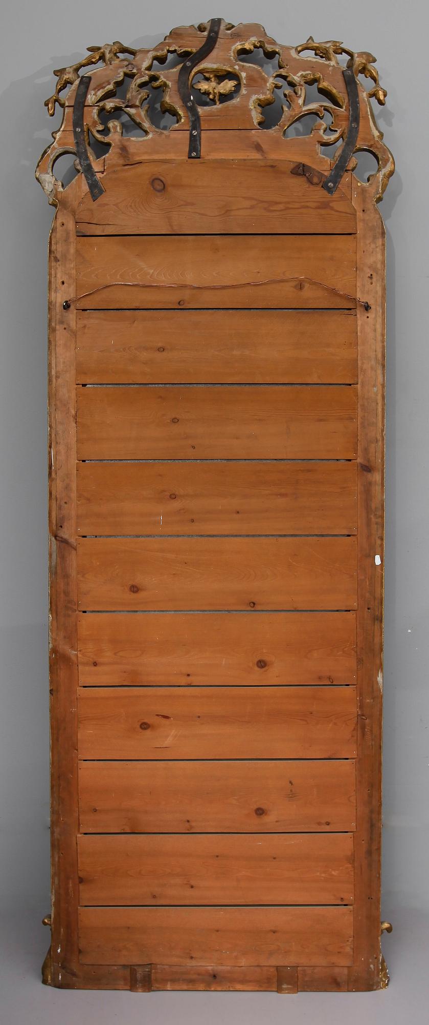 GOLVSPEGEL, rokokostil, 1800-talets andra hälft.