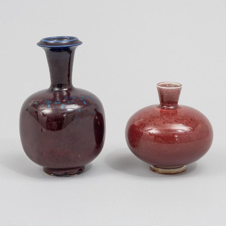 Berndt Friberg, two stoneware vases, Gustavsbergs studio 1975.