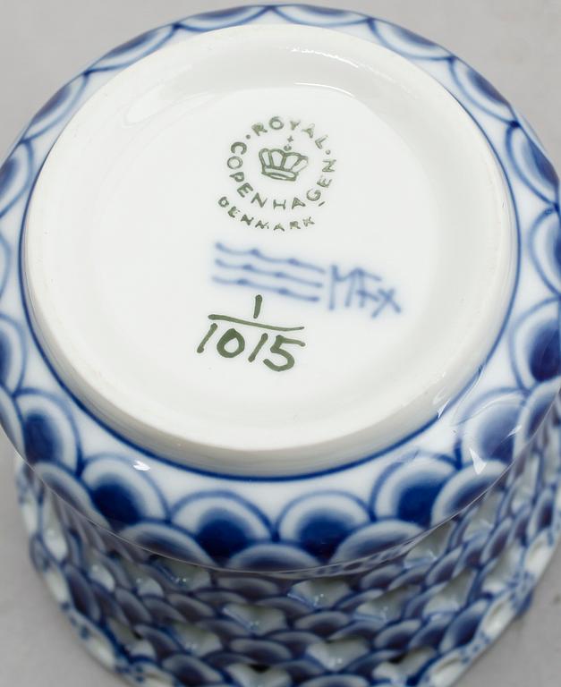 SERVISPORSLIN, 5 del, porslin, Musselmalet, Royal Copenhagen, 1970-tal.