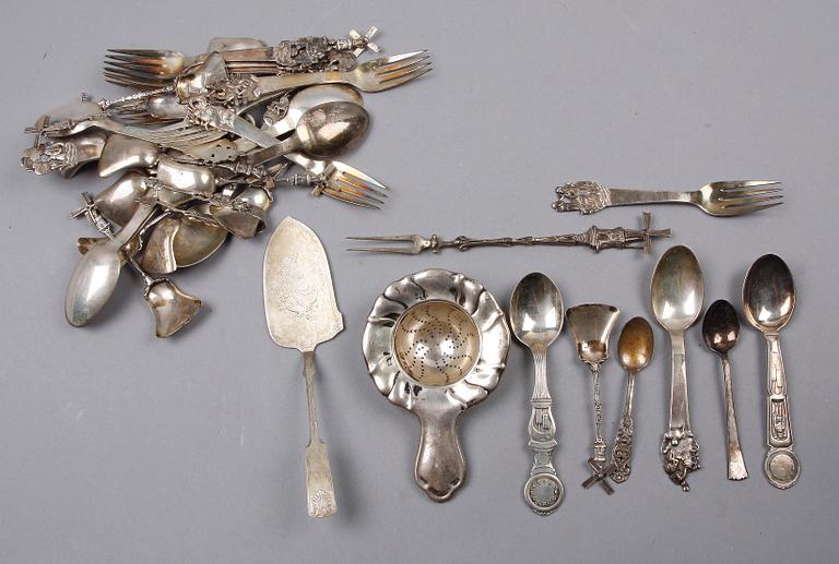 PARTI BESTICK, 36 delar, silver, bl a Danmark, 1900-tal. Ca 830 g.