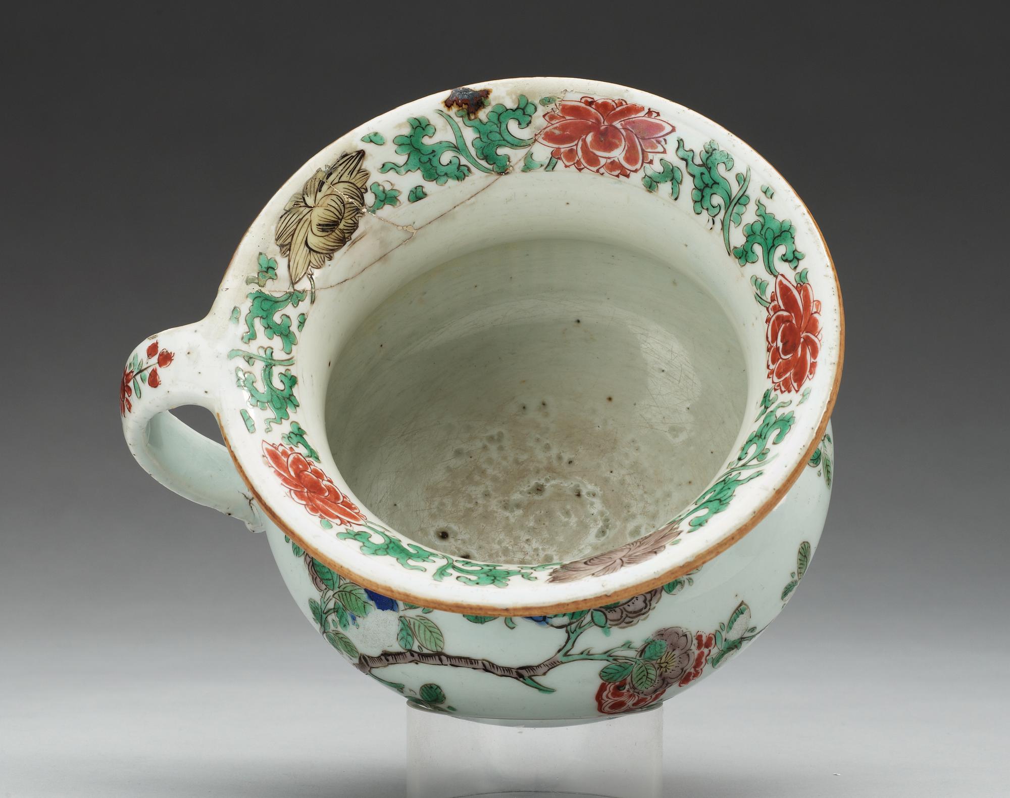 SPOTTKOPP, porslin. Qing dynastin, Kangxi (1662-1722).