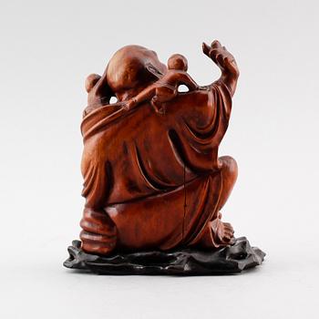 SKULPTUR, skuret trä, Kina, 1900-talets mitt.