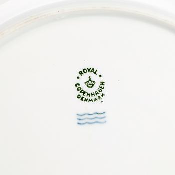 TALLRIKAR, 18 stycken, porslin. Royal Copenhagen, Danmark, 1900-tal.