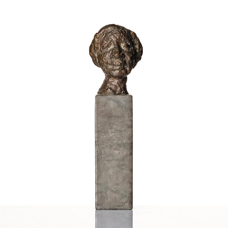 Siri Derkert, Portrait bust of Elin Wägner (1882-1949).