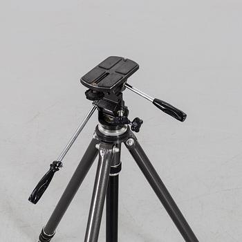 HASSELBLAD, a camera with equipment, modell nr 500C/M,