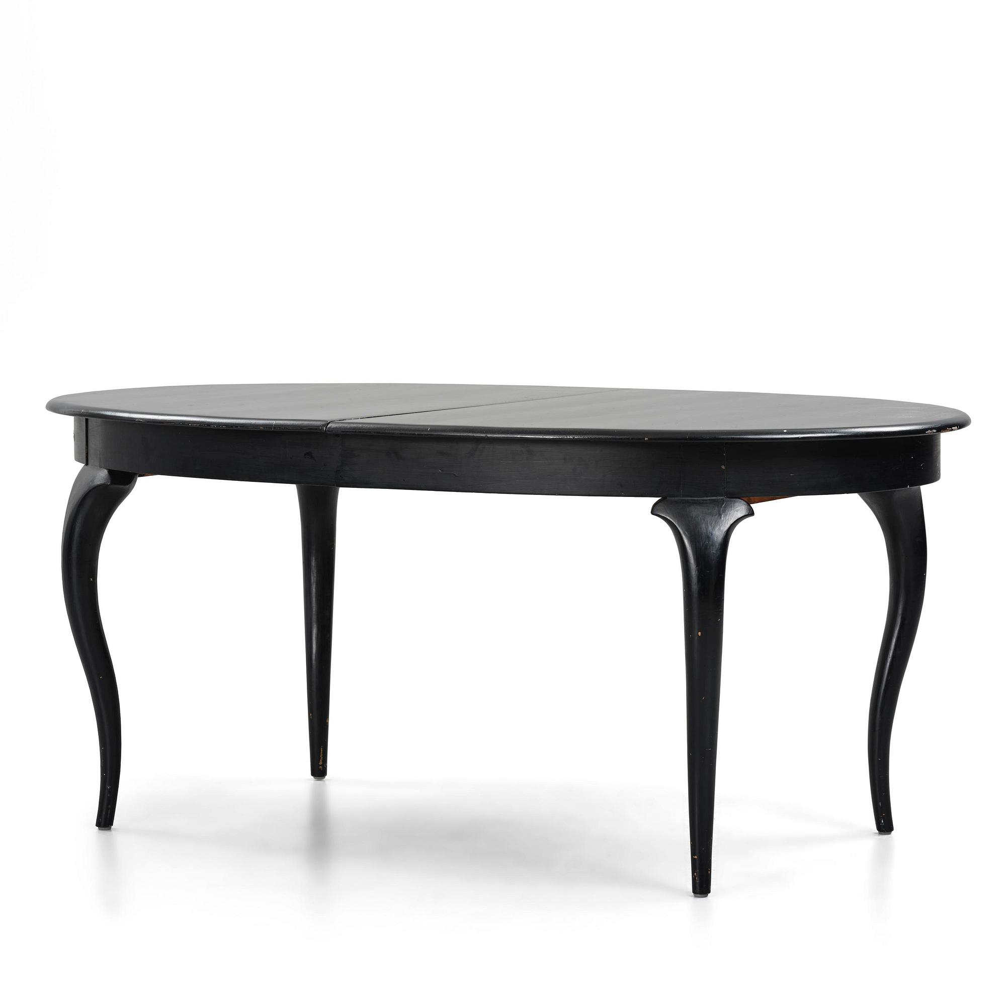 Uno Åhrén, a Swedish Grace dining table, 1920s.