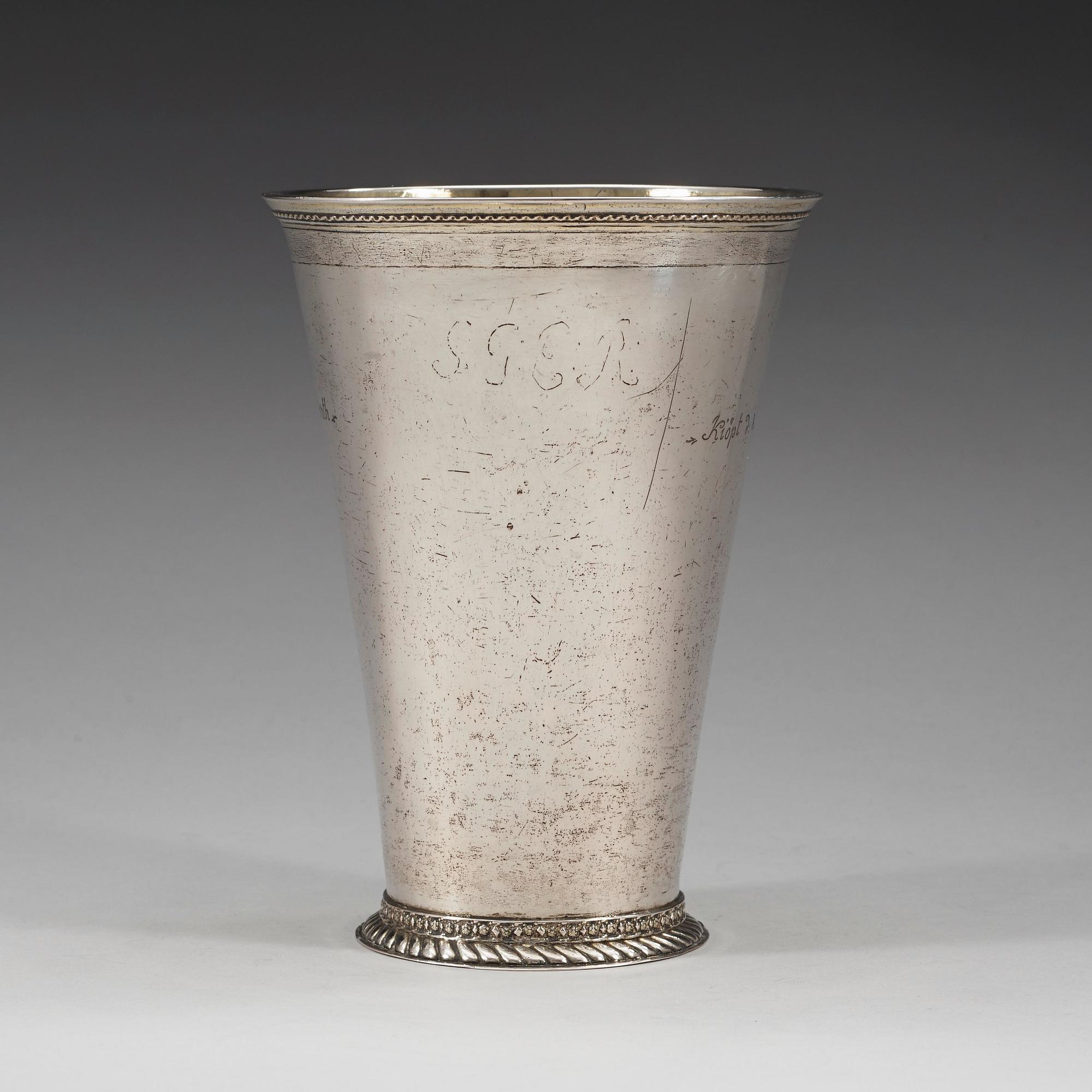 A Swedish 18th century parcel-gilt beaker, marks of Johan Rudman, Gävle (1689-1727 (1734-)).