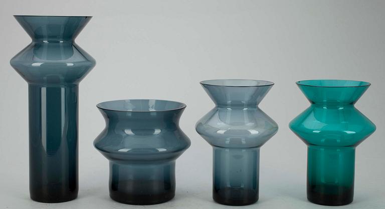 KONSTGLAS, 4 st, " Snurra", Helena Tynell, Riihimäen Lasi. 1900-talets senare hälft.