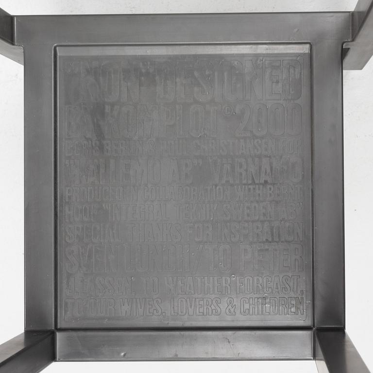 Boris Berlin & Poul Christiansen, stolar, 4 st, "Non", Komplot design, Källemo, 2000.