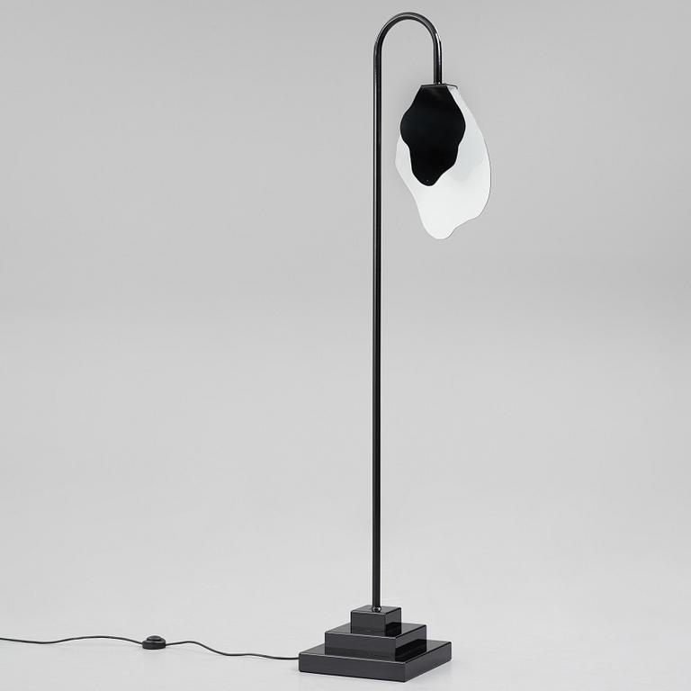 Lotta Lampa, "Cobra" hommage á Greta Grossman, golvlampa, unik, Studio Lotta Lampa 2021.