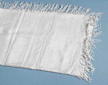 1300. TABLE CLOTH IN LINEN DAMASK. Russia 19th century. 233,5 x 229 cm.