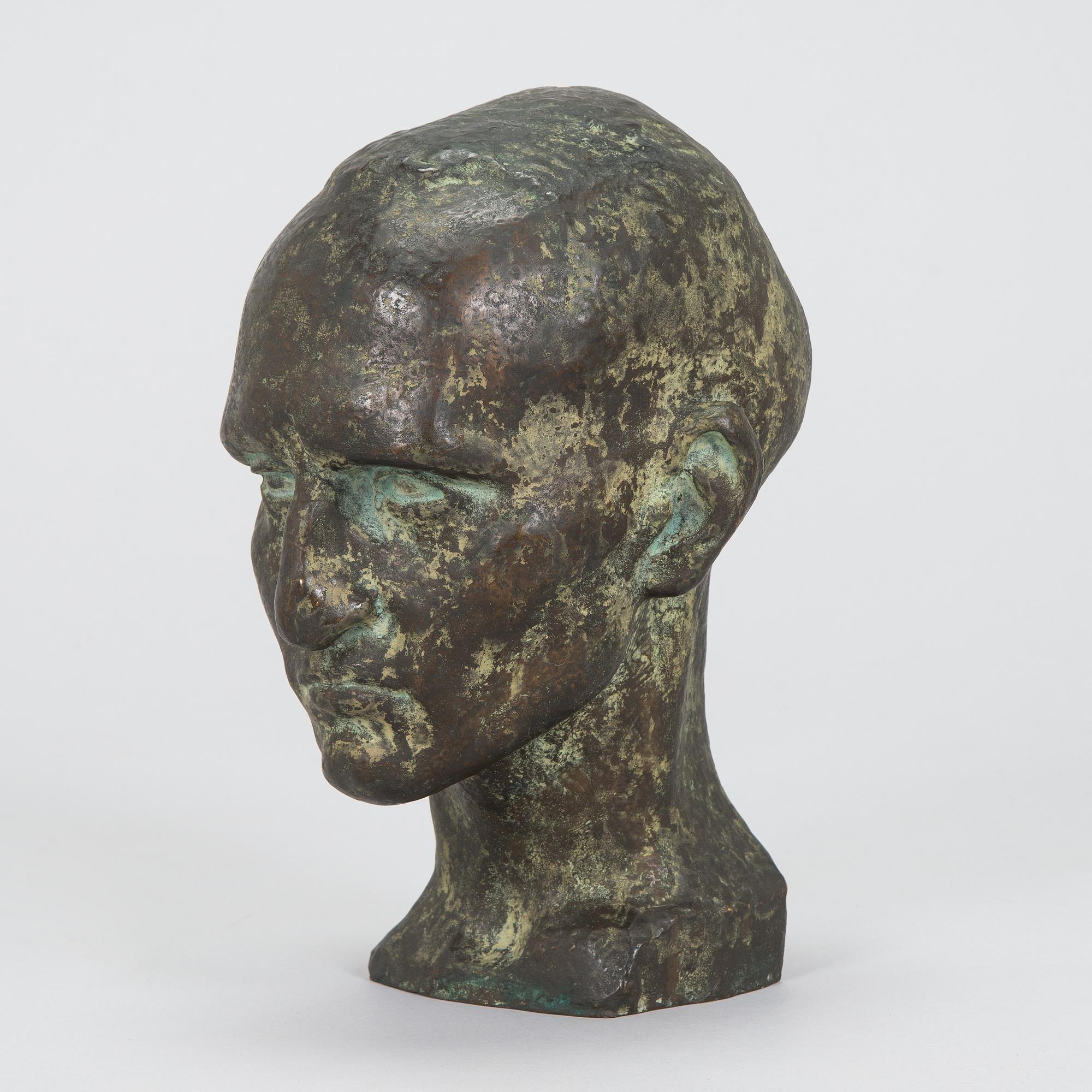 Wäinö Aaltonen, Bronze head of Aaro Hellaakoski.
