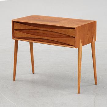 Rimbert Sandholt, a teak chest of drawers, 'GT 6835', Ateljé Glas & Trä, Hovmantorp, 1960-tal.