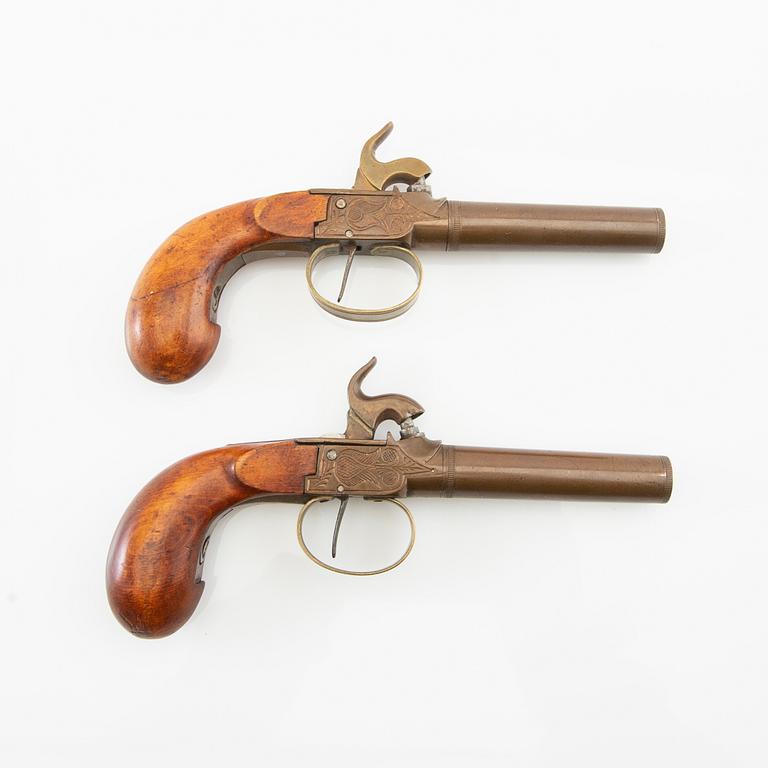Percussion pistols, a pair, first half of the 19th century.