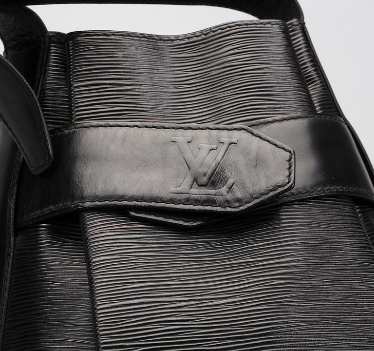 VÄSKA, "Sac D'epaule Epi", Louis Vuitton.