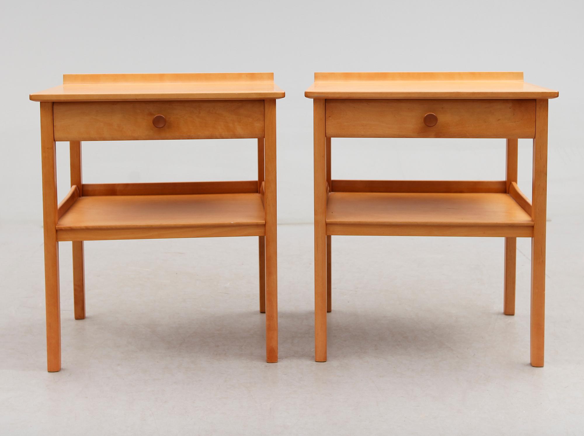 SÄNGBORD, 1 par, Carl Malmsten, Åfors Möbelfabrik, 1900-talets andra hälft.