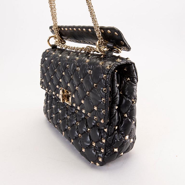 Valentino i samarbete med Moncler, väska, "Rockstud Medium spike bag", 2018.