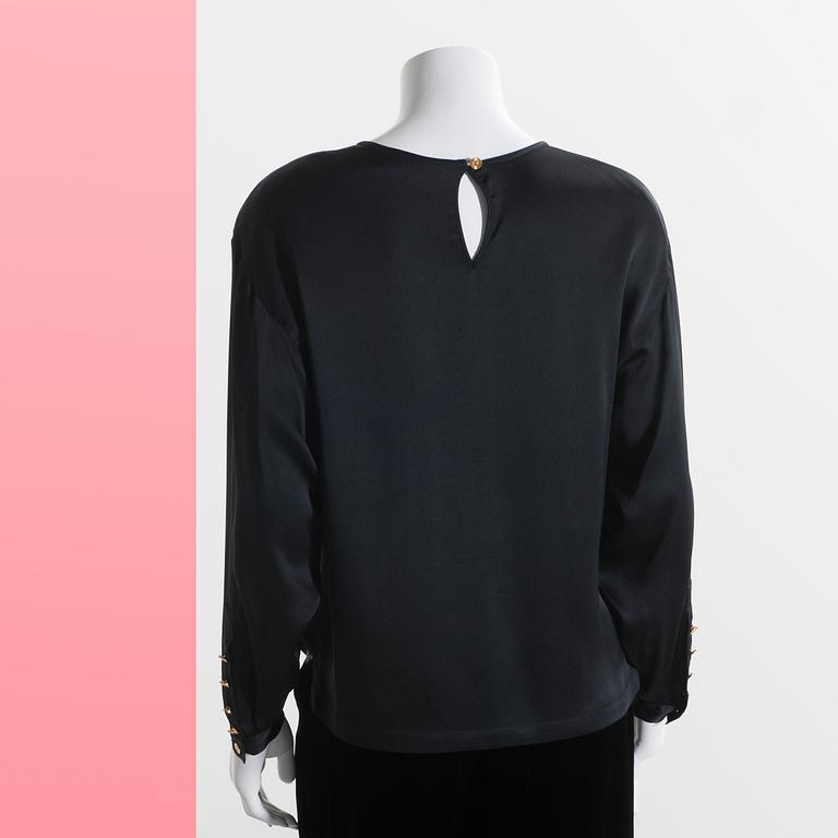 BLUS samt BYXOR, Chanel.