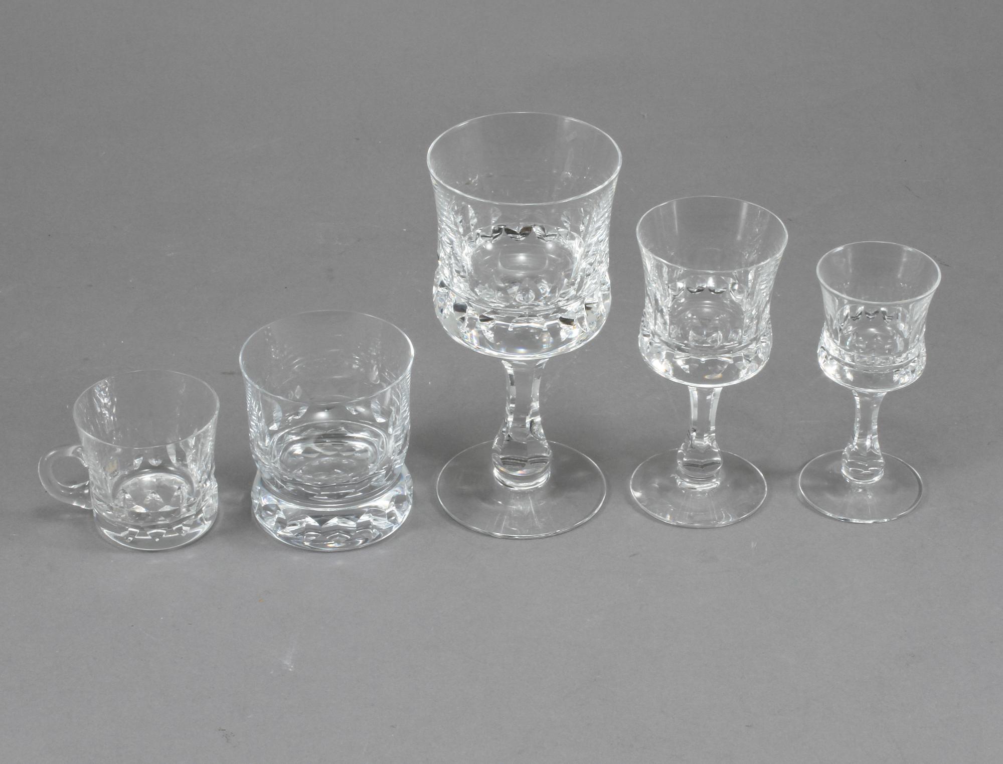 SERVISDELAR, 27 st, glas, "Prince", Göran Wärff, Kosta, 1900-talets slut.