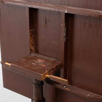 A folding table, Mälardalen, first half of the 19th century.