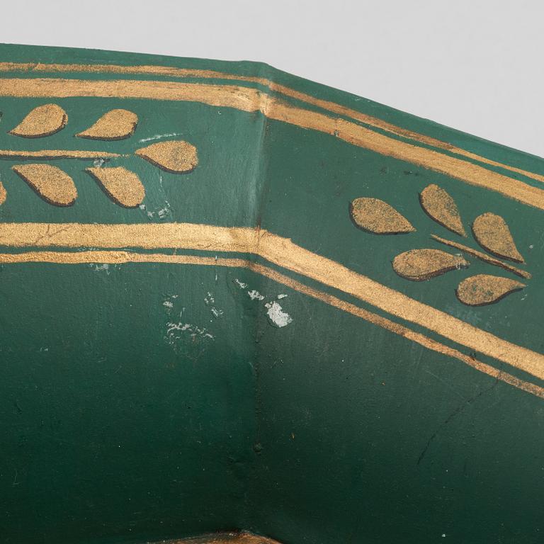 An Empire bread basket, early 19th Century.