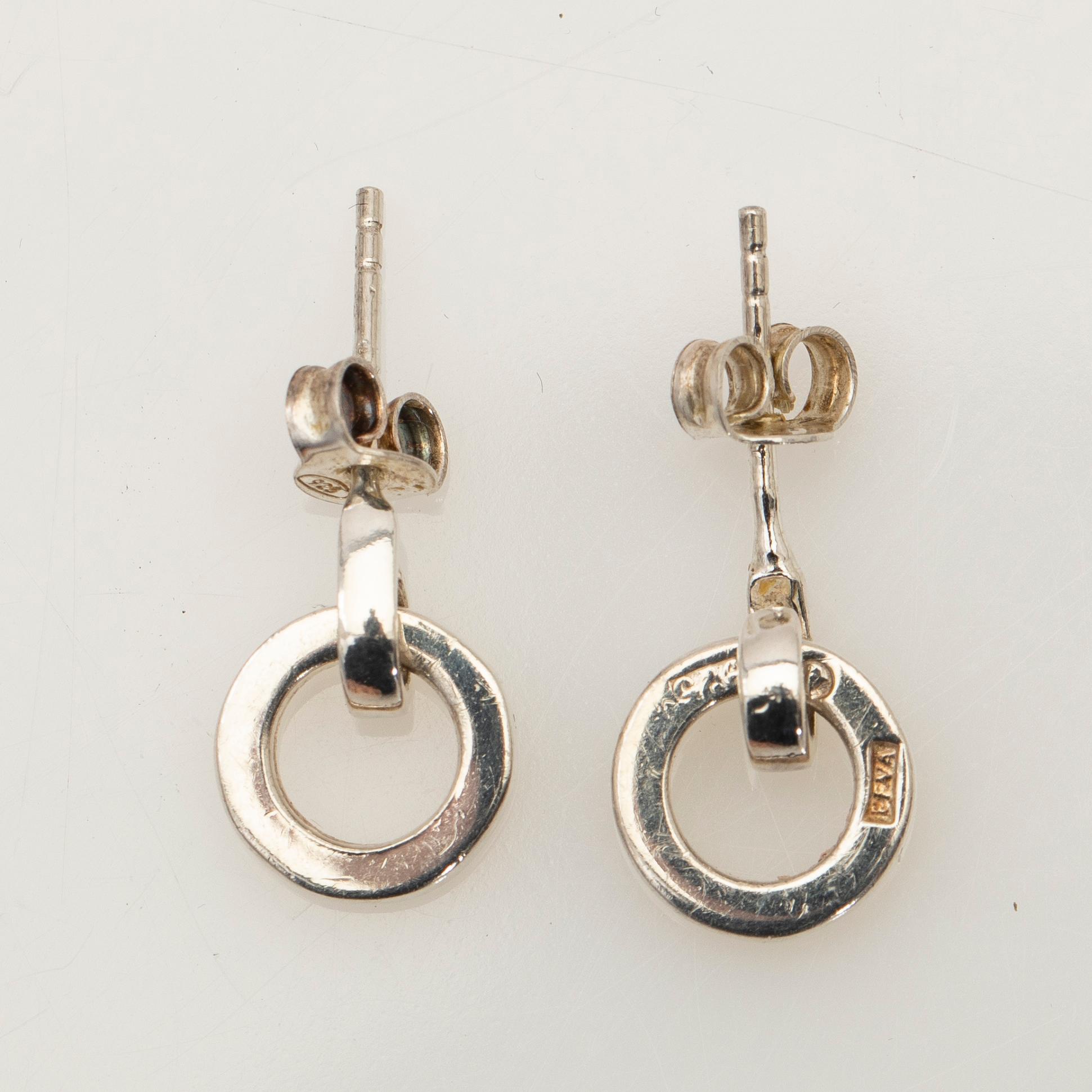 Efva Attling, halsband, ring, ett par örhängen, "Ring Chain", sterling silver.