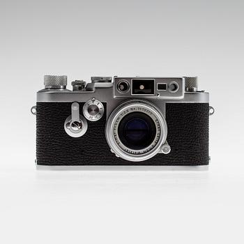 KAMERA med OBJEKTIV, Leica IIIg, nr 943108, Ernst Leitz, GMBH Wetzlar, Tyskland 1900-talets mitt.