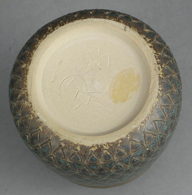 VAS samt SKÅLAR, 2 st, stengods, Stig Lindberg, Gustavsbergs studio.