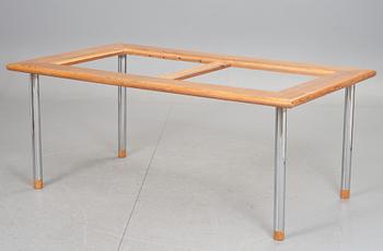 BORD, Antti Nurmesniemi, Finland. 1900-talets andra hälft.