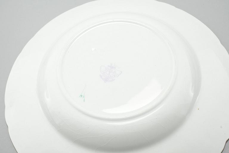 MATSERVIS, 49 delar, opakgods, "Viola", Gustavsberg, tillverkad 1895-1930.