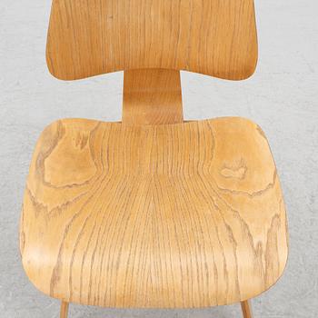 Charles & Ray Eames, stol, "DCW”, USA, sannolik 1950/60-tal.