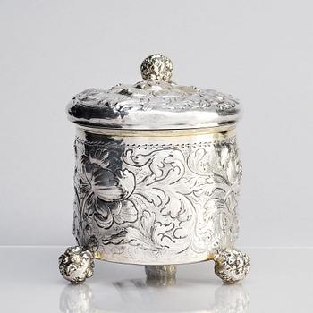 Johan Hansson Teelning, dryckeskanna, silver, (verksam i Norrköping 1661-1711), före 1700. Barock.