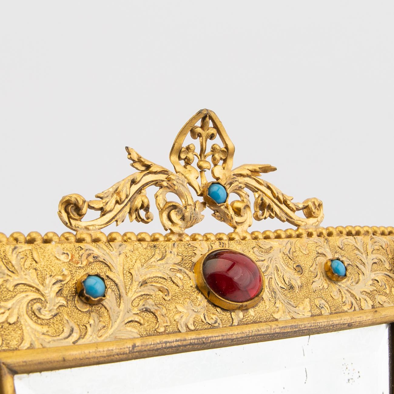 Mirror Victorian England late 19th century.