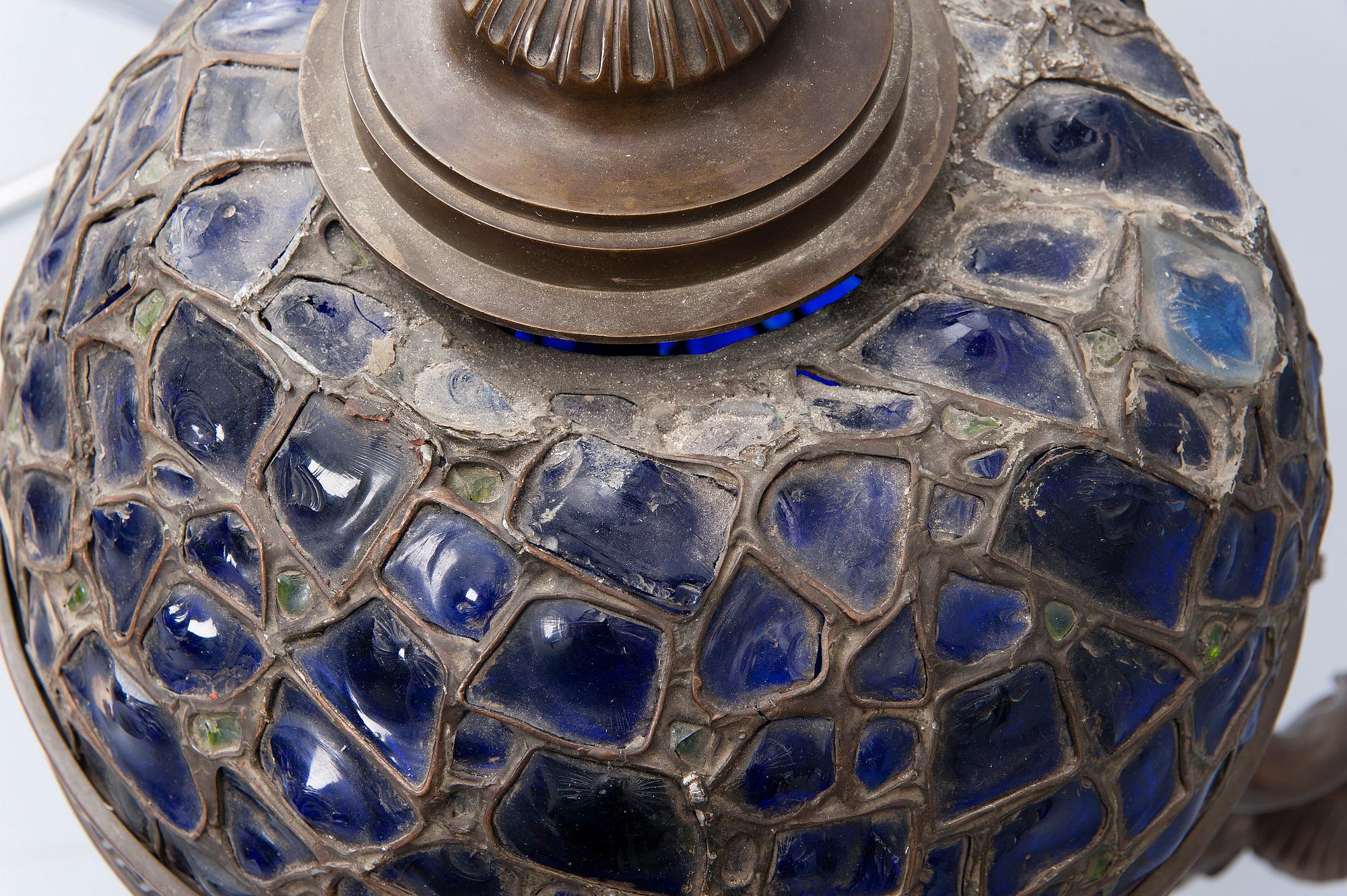 TAKKRONA, Mellaneuropa ca 1900-tal. Höjd 125 cm.