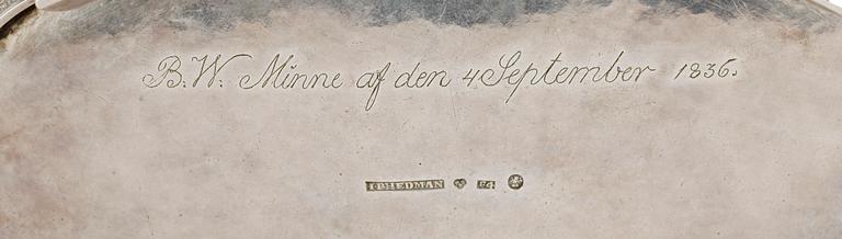 SOCKERSKRIN, silver, empire, Johan Petter Hedman, Norrköping, 1836. Vikt ca 619 g.