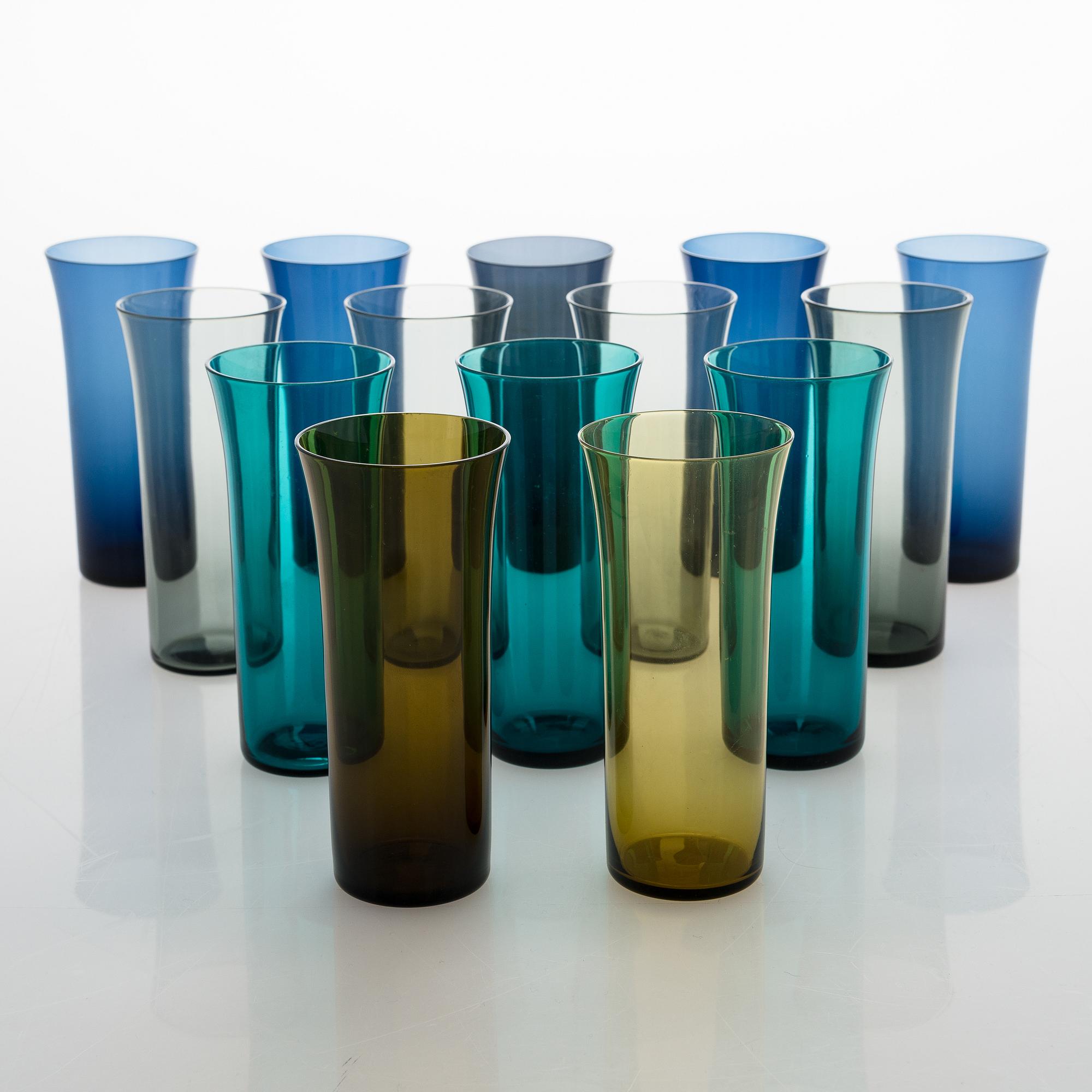 Kaj Franck, dricksglas, 14 st, "Trumpetti", "1725", Nuutajärvi Notsjö, Finland. Formgiven 1959.